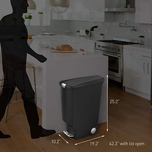 Grey plastic slim step trash can 40L — photo 3