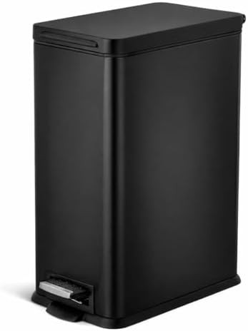 Slim fit eight gallon kitchen trash can